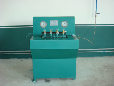 液氯钢瓶瓶阀校验机